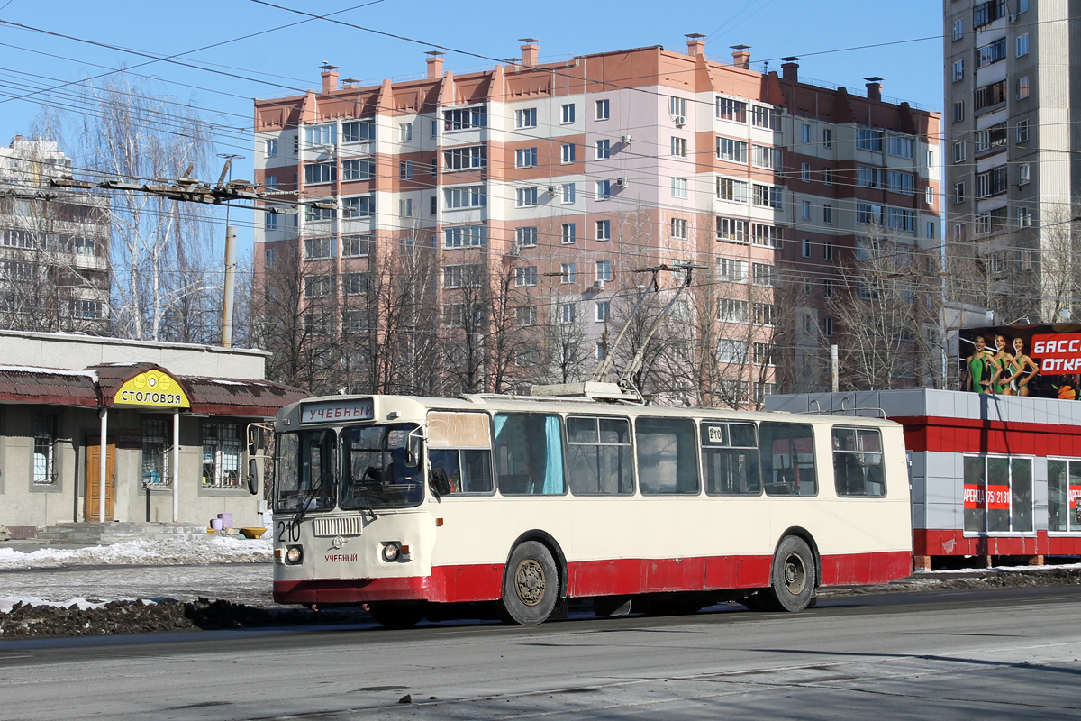 Челябинск, ЗиУ-682Г [Г00] № 210