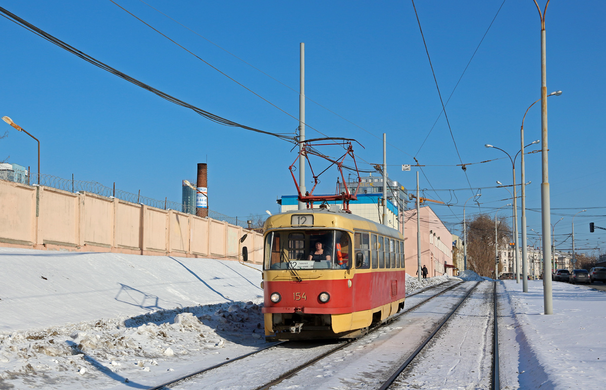 Yekaterinburg, Tatra T3SU # 154