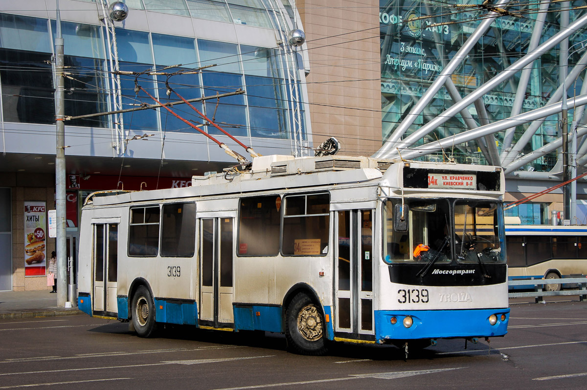 Москва, ЗиУ-682Г-016.02 (с широкой 1-й дверью) № 3139