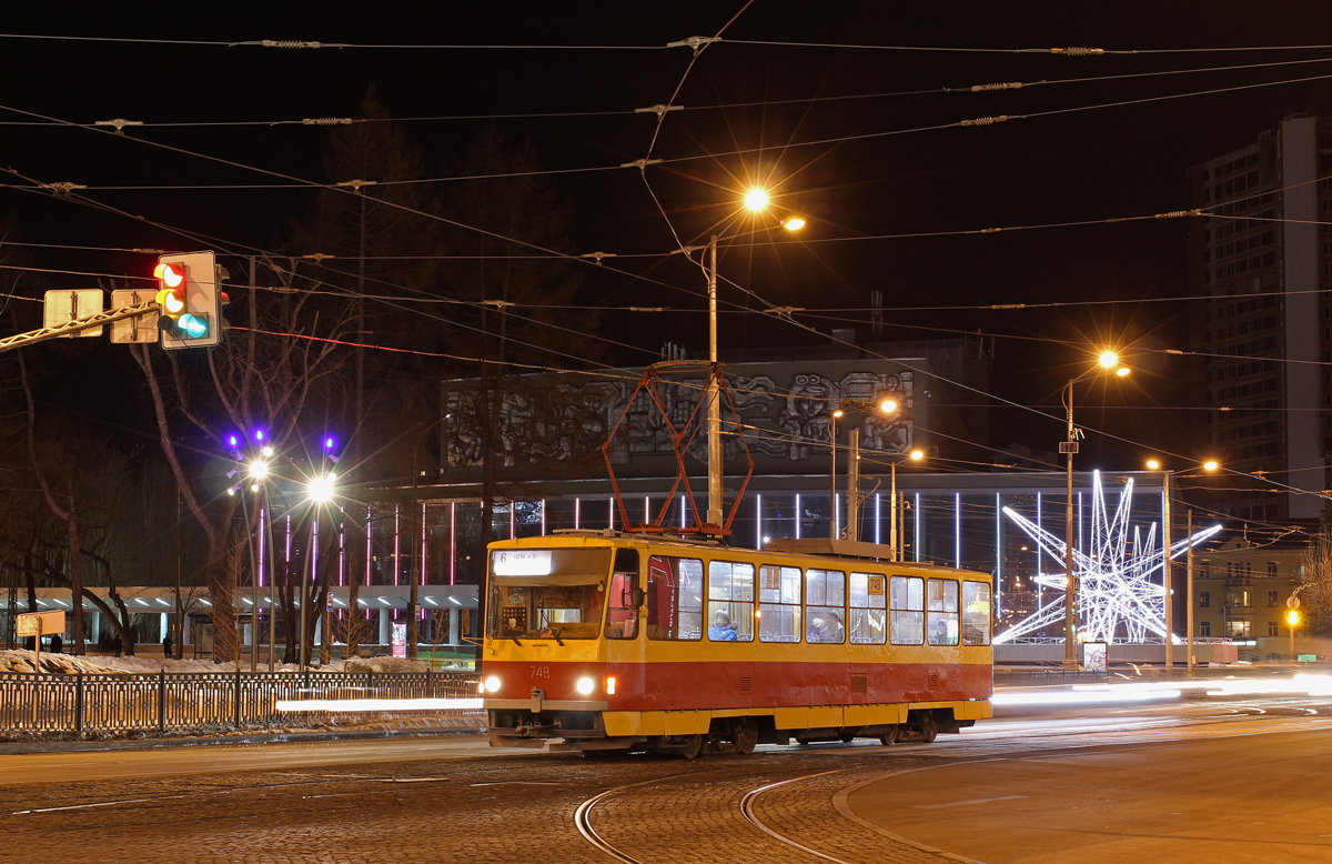 Екатеринбург, Tatra T6B5SU № 748