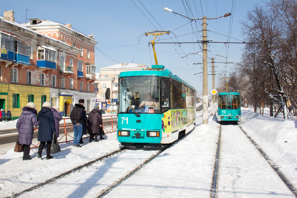 Осинники, БКМ 60102 № 71; Осинники, БКМ 60102 № 70