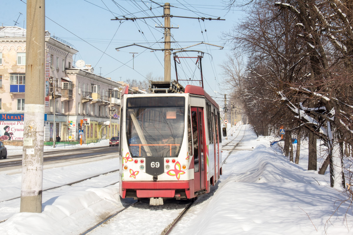 Осинники, 71-134А (ЛМ-99АВН) № 69