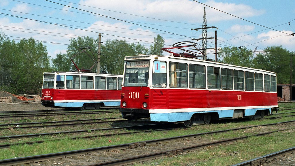 Томск, 71-605 (КТМ-5М3) № 300