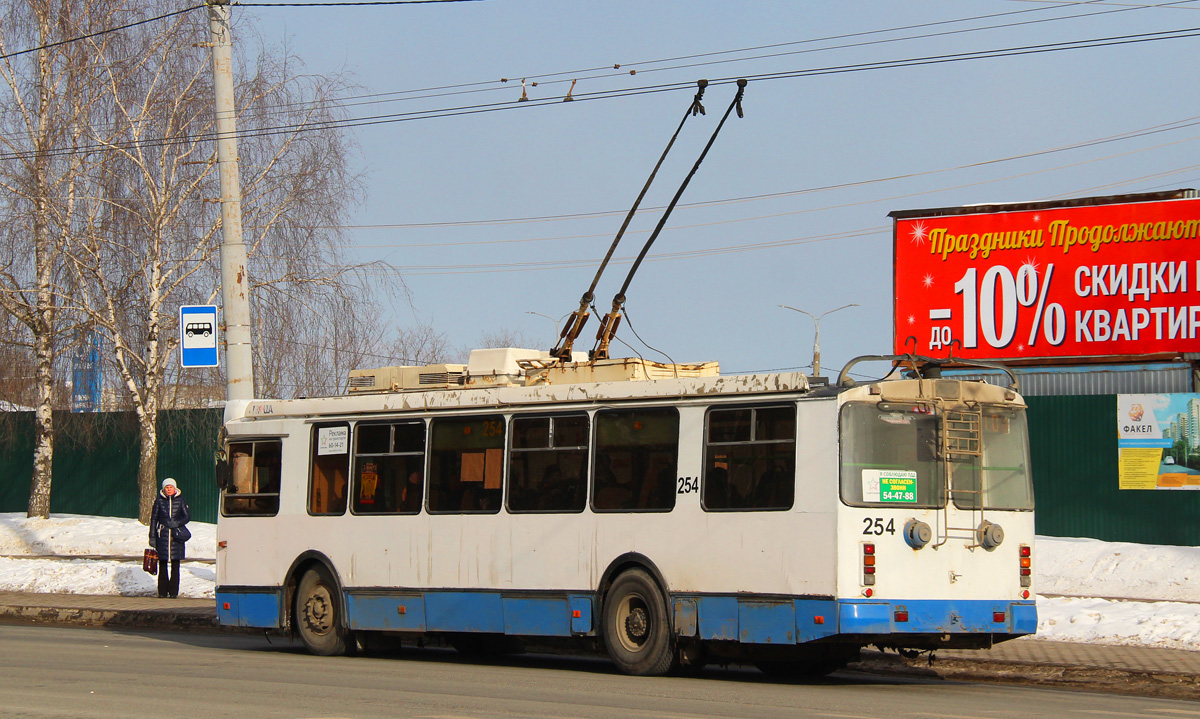 Владимир, ЗиУ-682Г-016.04 № 254