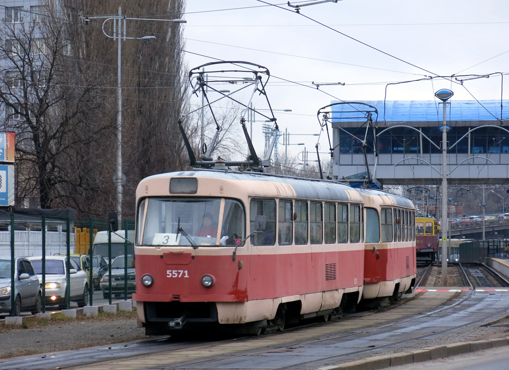 Киев, Tatra T3SU № 5571