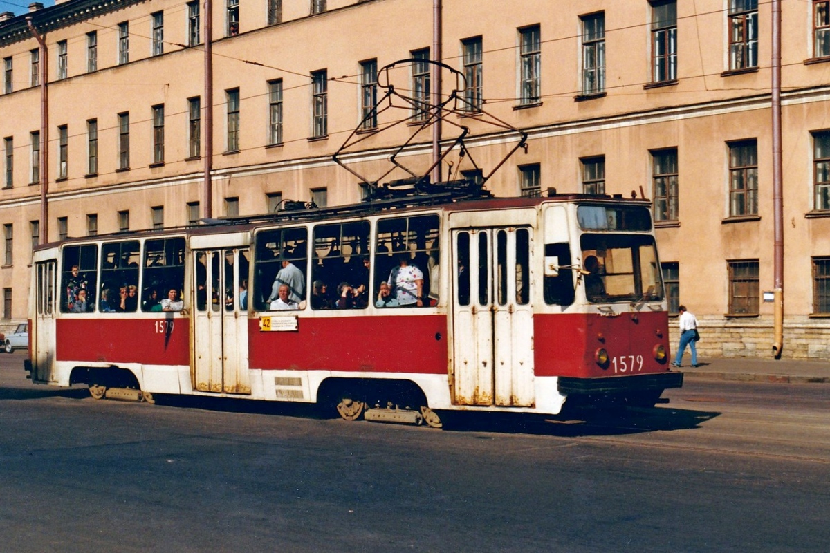 Санкт-Петербург, ЛМ-68М № 1579