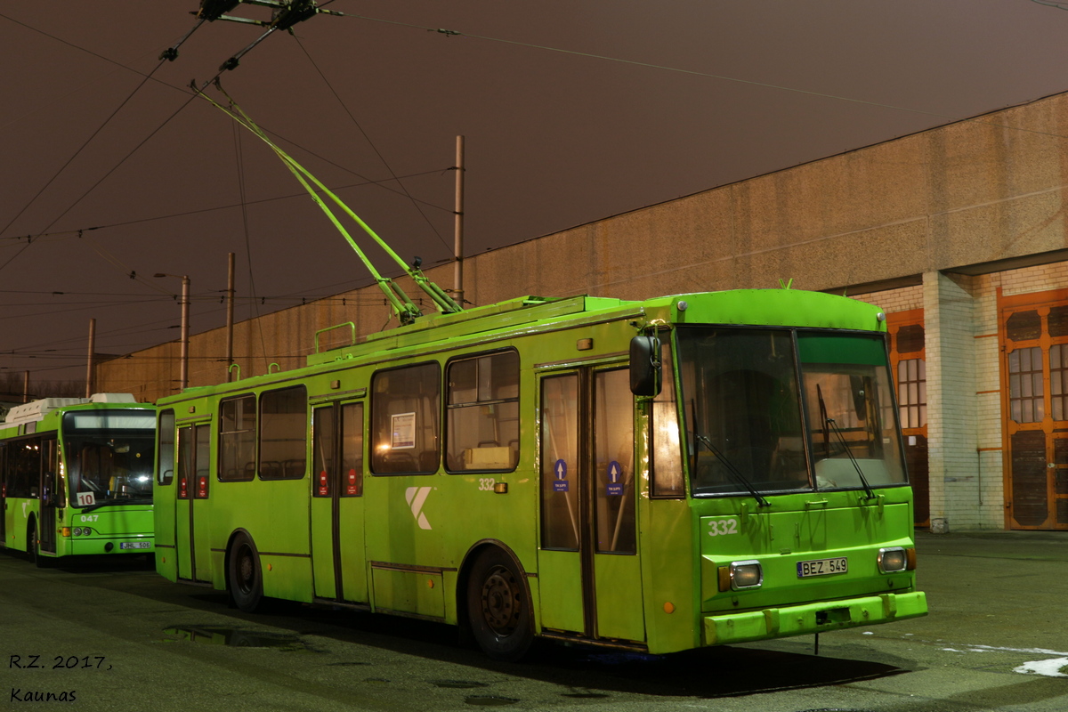 Kaunas, Škoda 14Tr01 Nr. 332