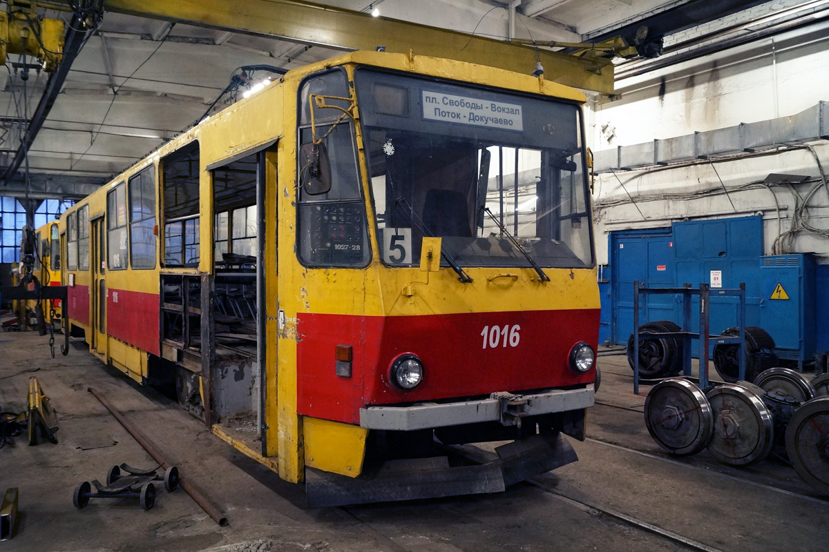 Barnaul, Tatra T6B5SU № 1016