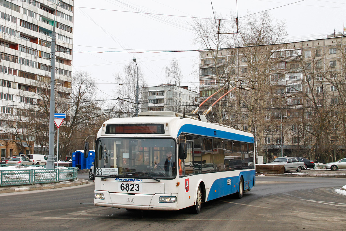 Москва, БКМ 321 № 6823