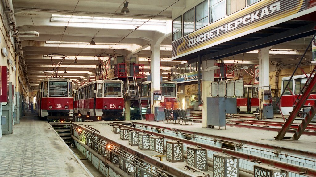 Саратов, 71-605 (КТМ-5М3) № 1204; Саратов, 71-605 (КТМ-5М3) № 1254; Саратов — Кировское трамвайное депо
