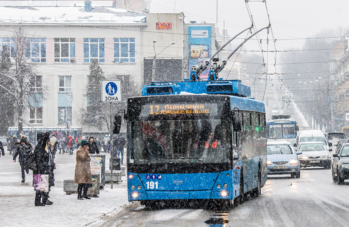 Równe, Dnipro T203 Nr 191