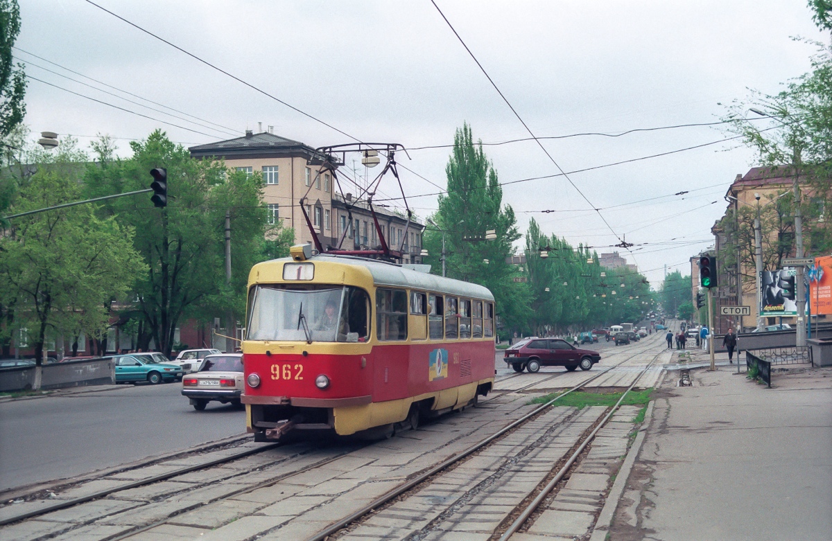 Донецк, Tatra T3SU № 962; Донецк — Фотографии Штефана Шпенглера — 30.04-1.05.1999
