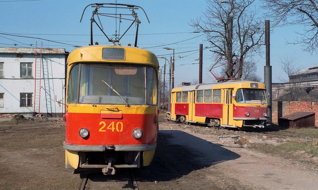 Калининград, Tatra T4SU № 240; Калининград, Tatra T4SU № 09
