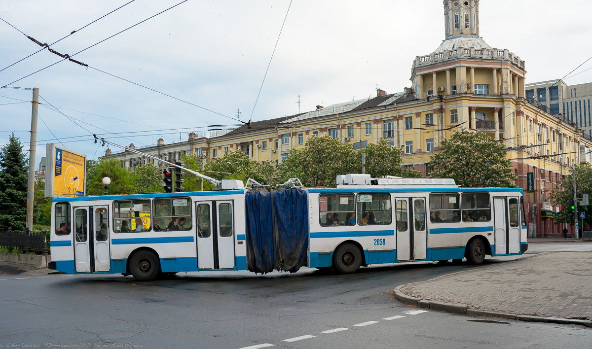 Днепр, ЮМЗ Т1 № 2058