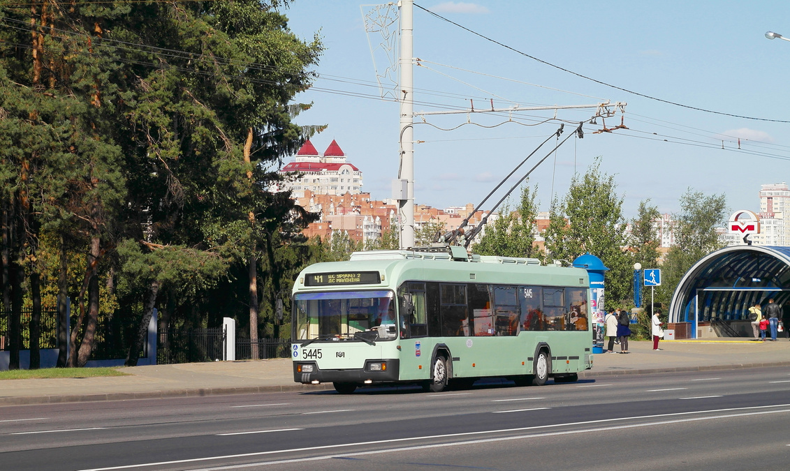 Минск, БКМ 32102 № 5445
