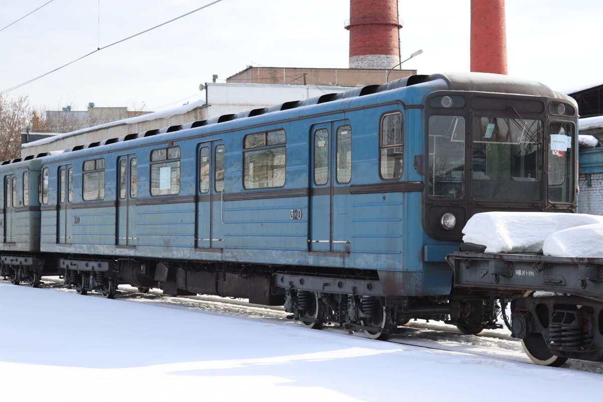 Мытищи, 81-717.2 № 320; Мытищи — Вагоны метрополитена Будапешта