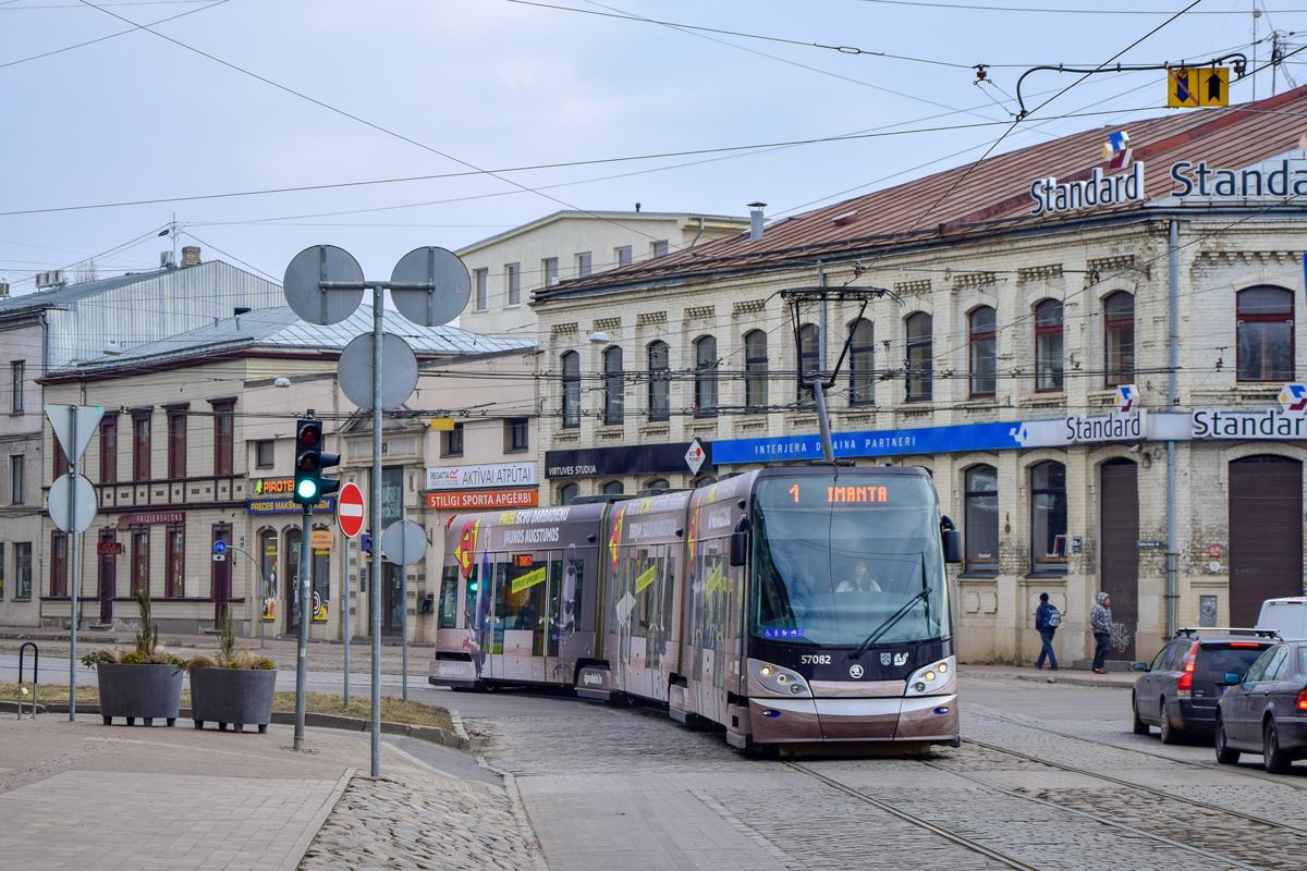 Рига, Škoda 15T ForCity Alfa Riga № 57082