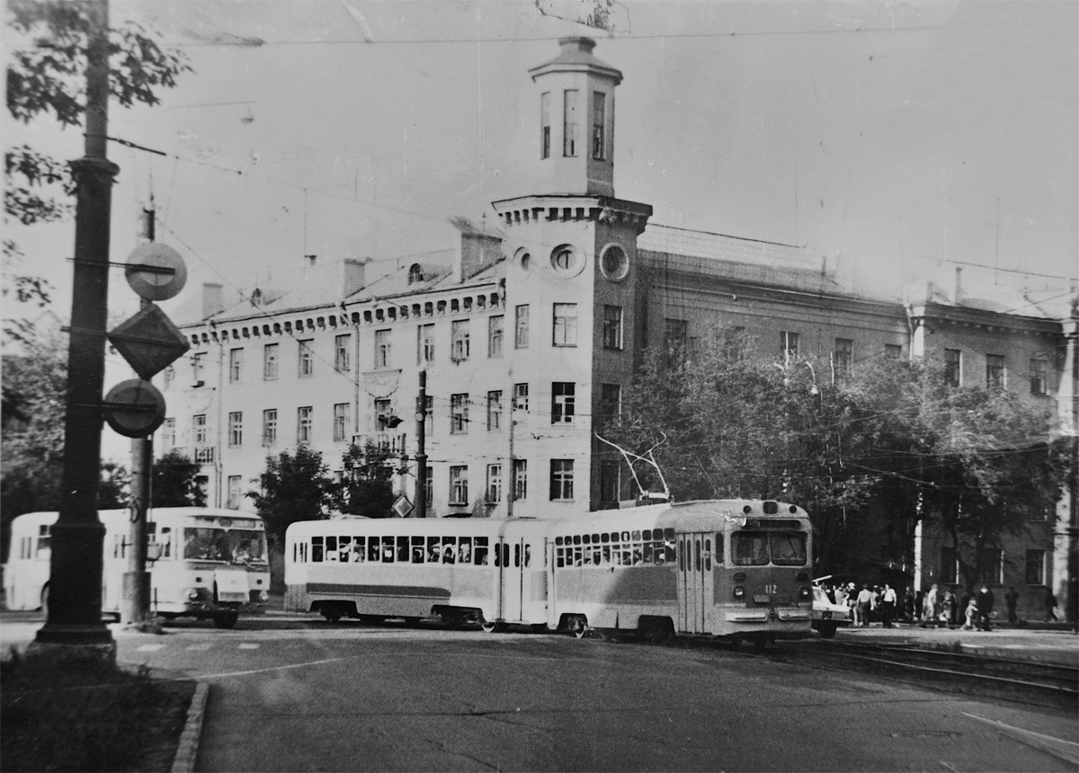 Магнитогорск, МТВ-82 № 112; Магнитогорск — Исторические фотографии