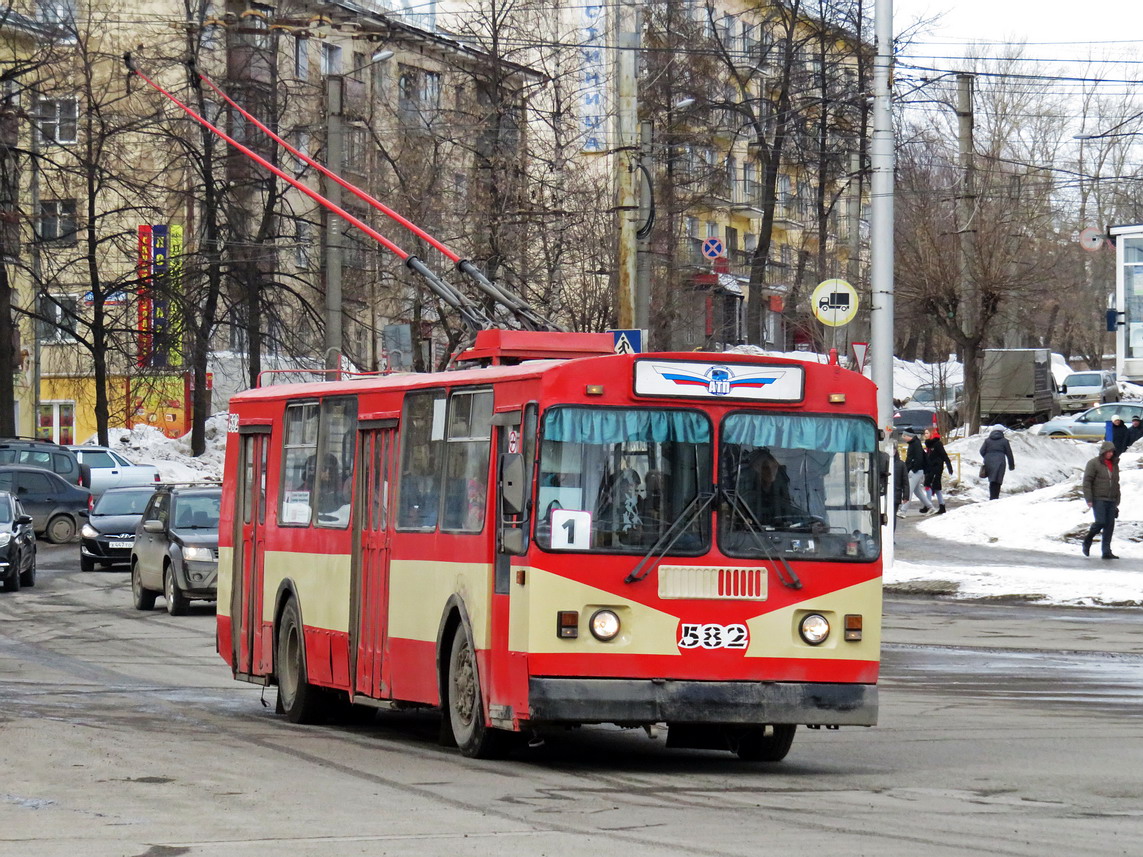 Kirov, ZiU-682G-012 [G0A] Br. 582