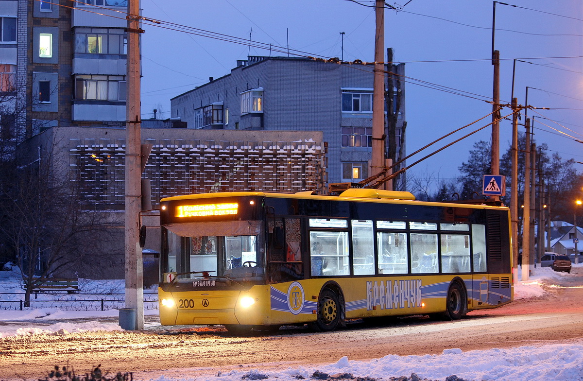 Кременчуг, ЛАЗ E183D1 № 200