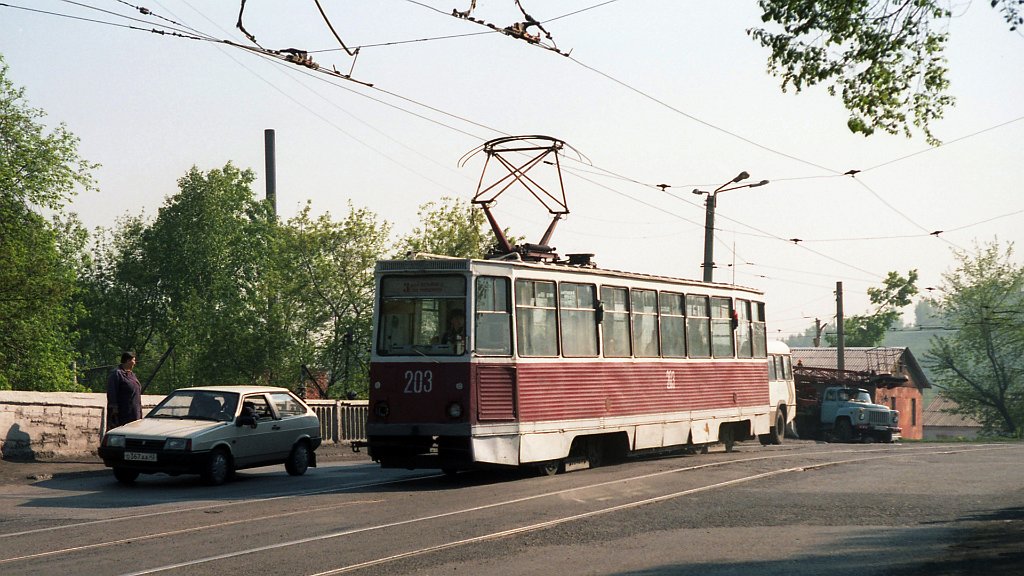 Prokopjevszk, 71-605 (KTM-5M3) — 203