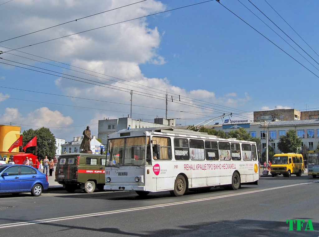 Ровно, Škoda 14Tr01 № 141