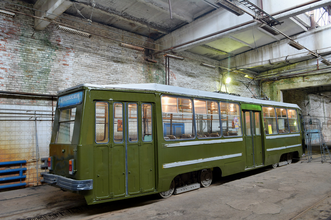 Владивосток, 71-132 (ЛМ-93) № 306