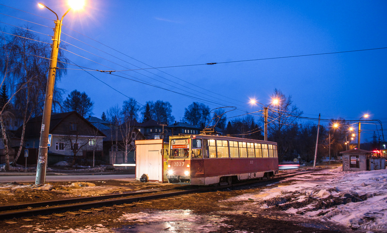 Novosibirsk, 71-605 (KTM-5M3) № 3037