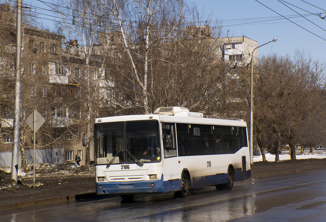 Уфа, НефАЗ-БТЗ 52765А № 2106