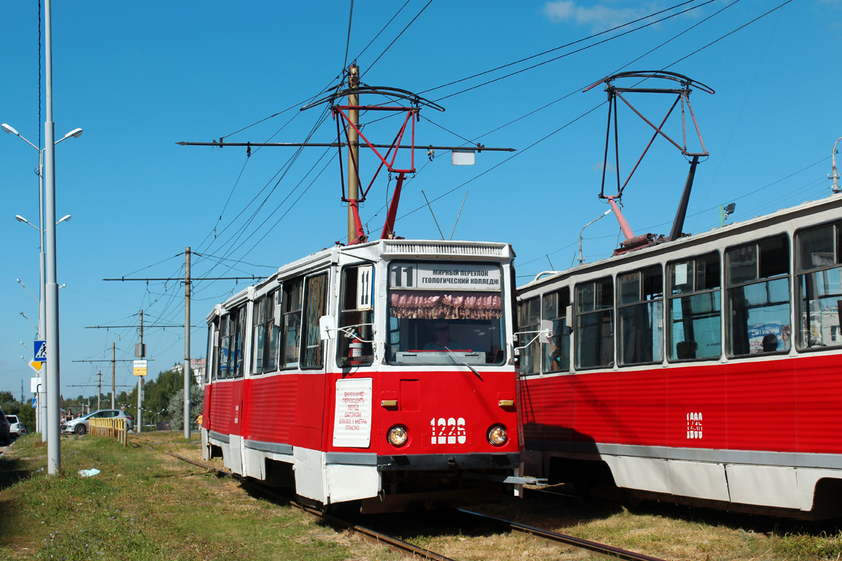 Saratov, 71-605 (KTM-5M3) N°. 1226