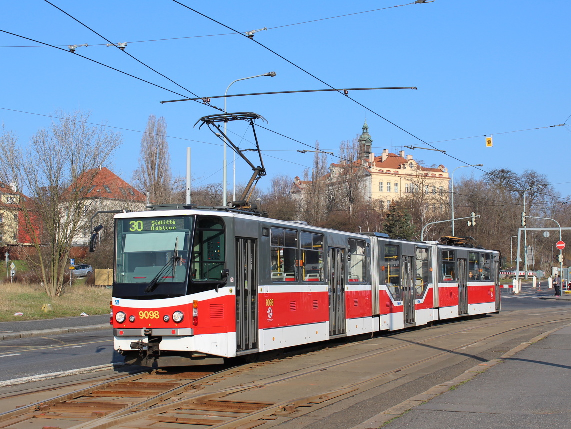 Прага, Tatra KT8D5R.N2P № 9098
