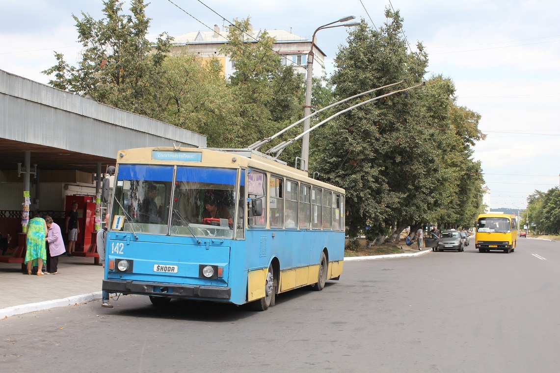 Ивано-Франковск, Škoda 14Tr02/6 № 142