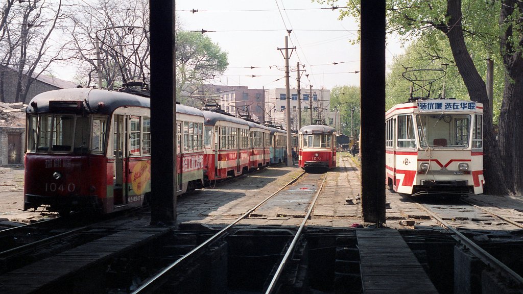 Аньшань, DL1000 № 1040; Аньшань, DL1000 № 1031