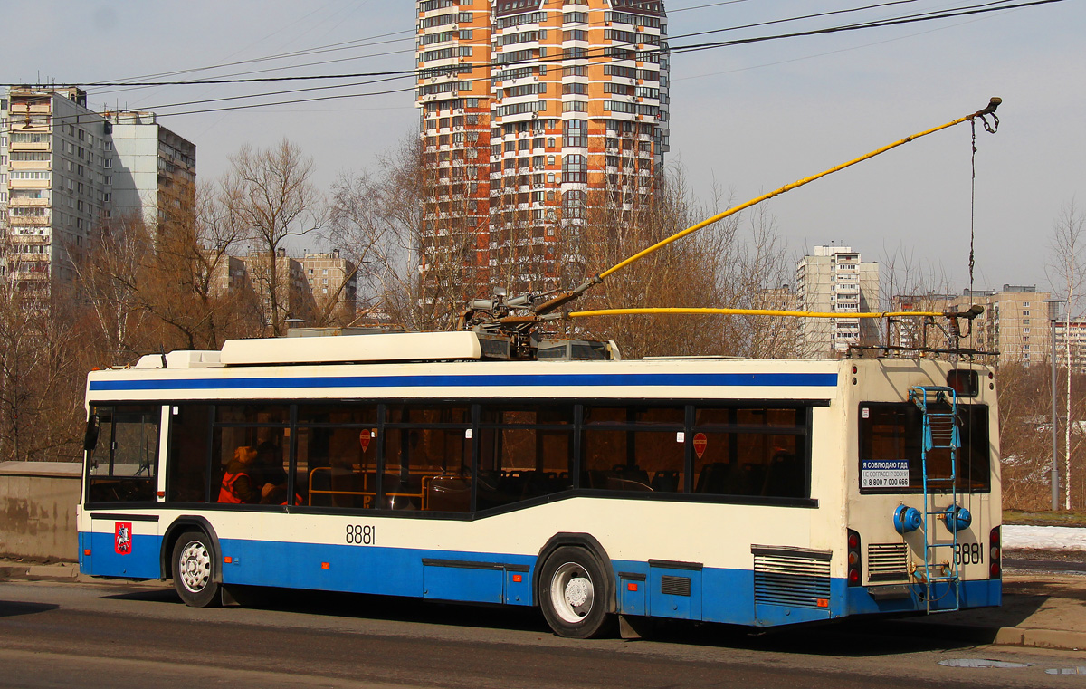 Москва, СВАРЗ-МАЗ-6235.00 № 8881