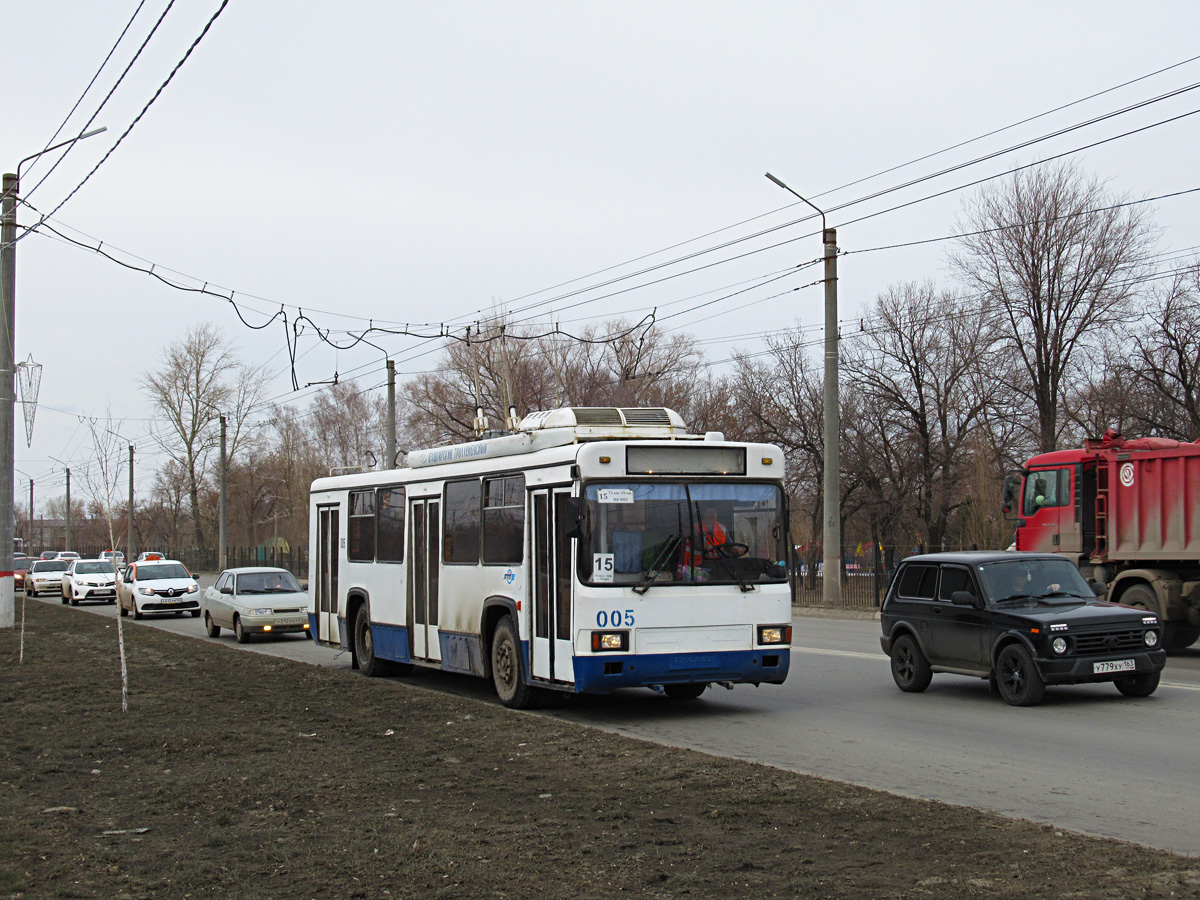 Novokujbyshevsk, BTZ-52761R № 005