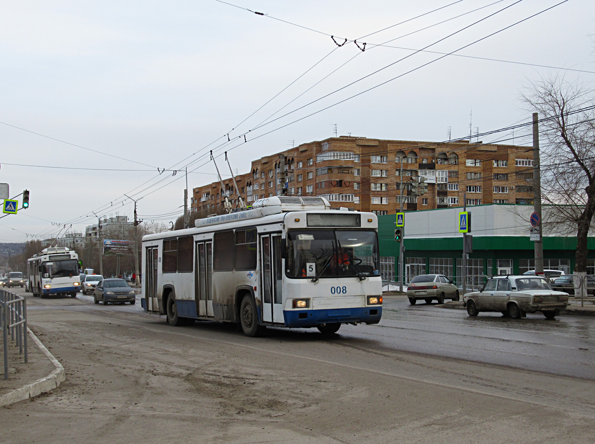 Novokujbyshevsk, BTZ-52761R č. 008
