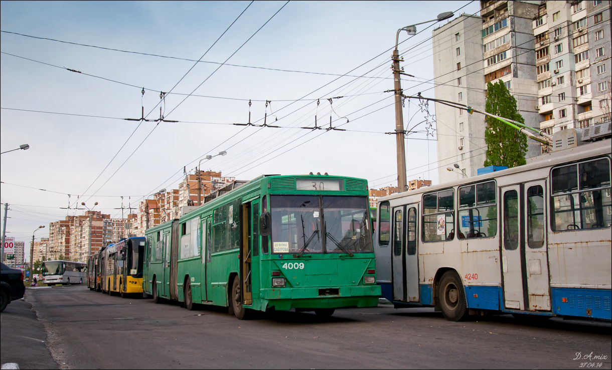 Киев, Киев-12.03 № 4009