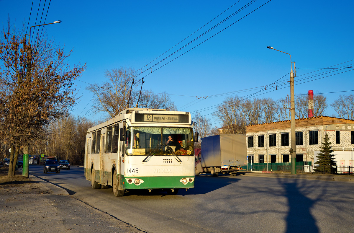 Пенза, ЗиУ-682Г-016 (017) № 1445