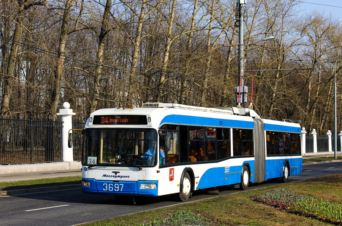Москва, СВАРЗ-6237 № 3697