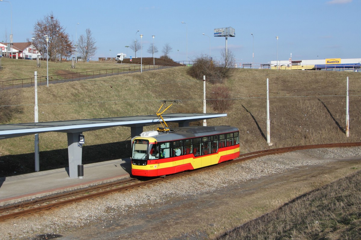 Most ― Litvínov, Vario LF+ № 315