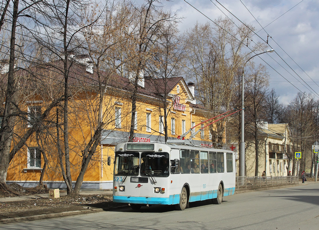 Екатеринбург, ЗиУ-682Г [Г00] № 523