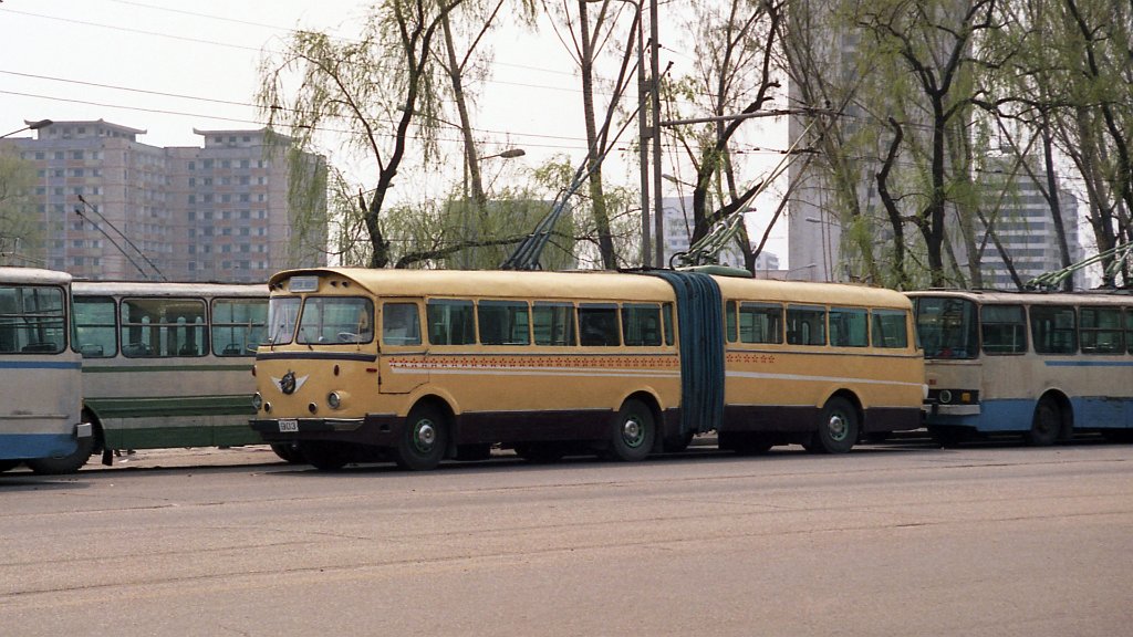 Pyongyang, Chollima 9.25 Br. 903; Pyongyang — Historical photos — Tramway and Trolleybus (1991+)