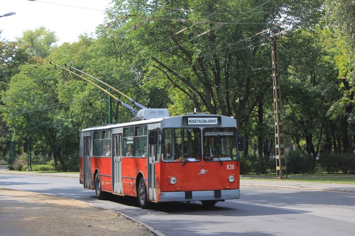Будапешт, ЗиУ-682УВ № 938