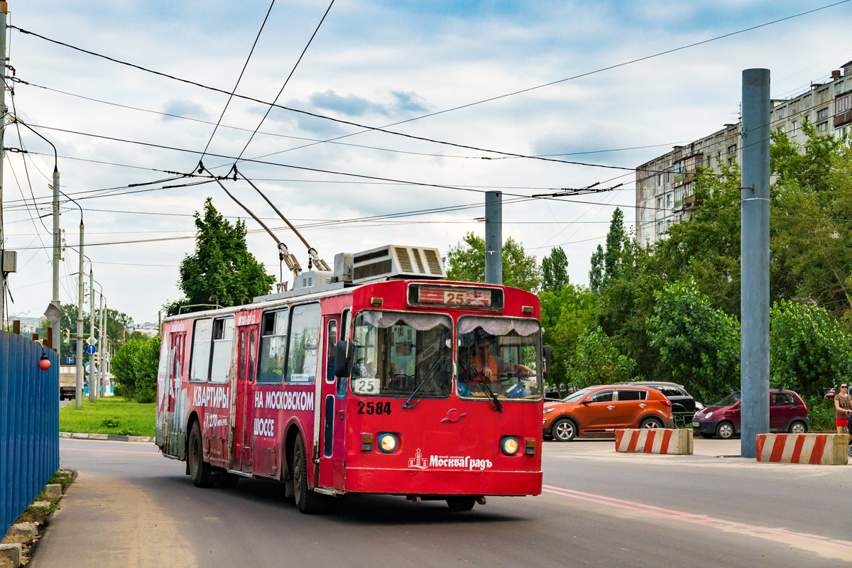 Нижний Новгород, Нижтролл (ЗиУ-682Г) № 2584