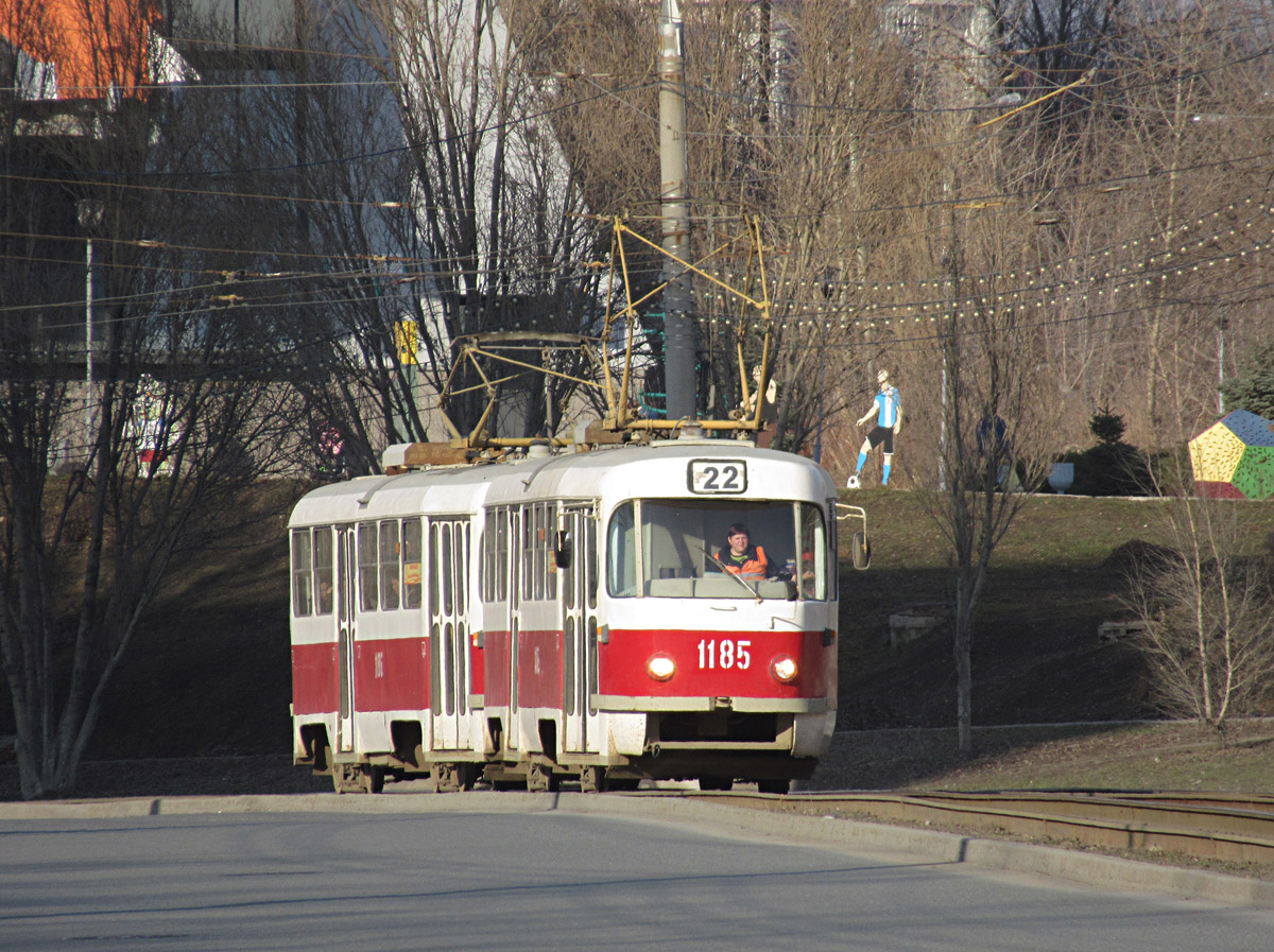 Szamara, Tatra T3E — 1185
