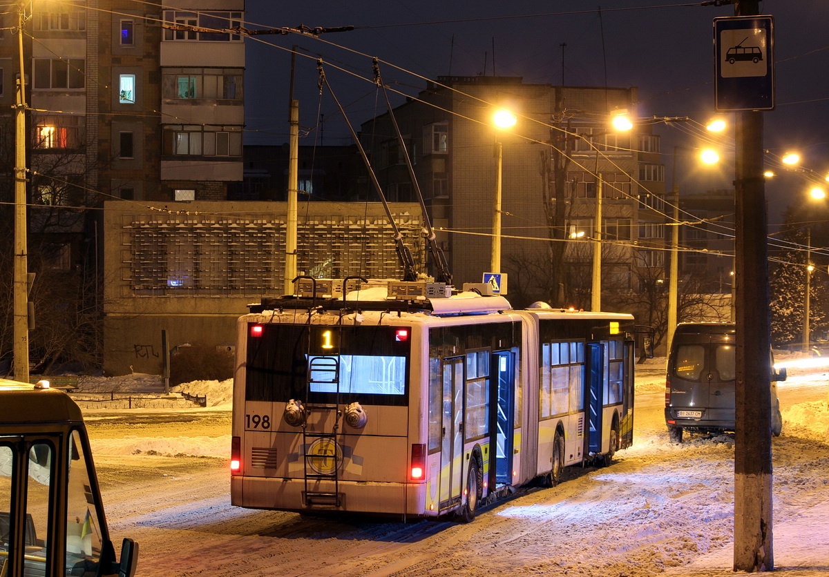 კრემენჩუკი, LAZ E301A1 № 198