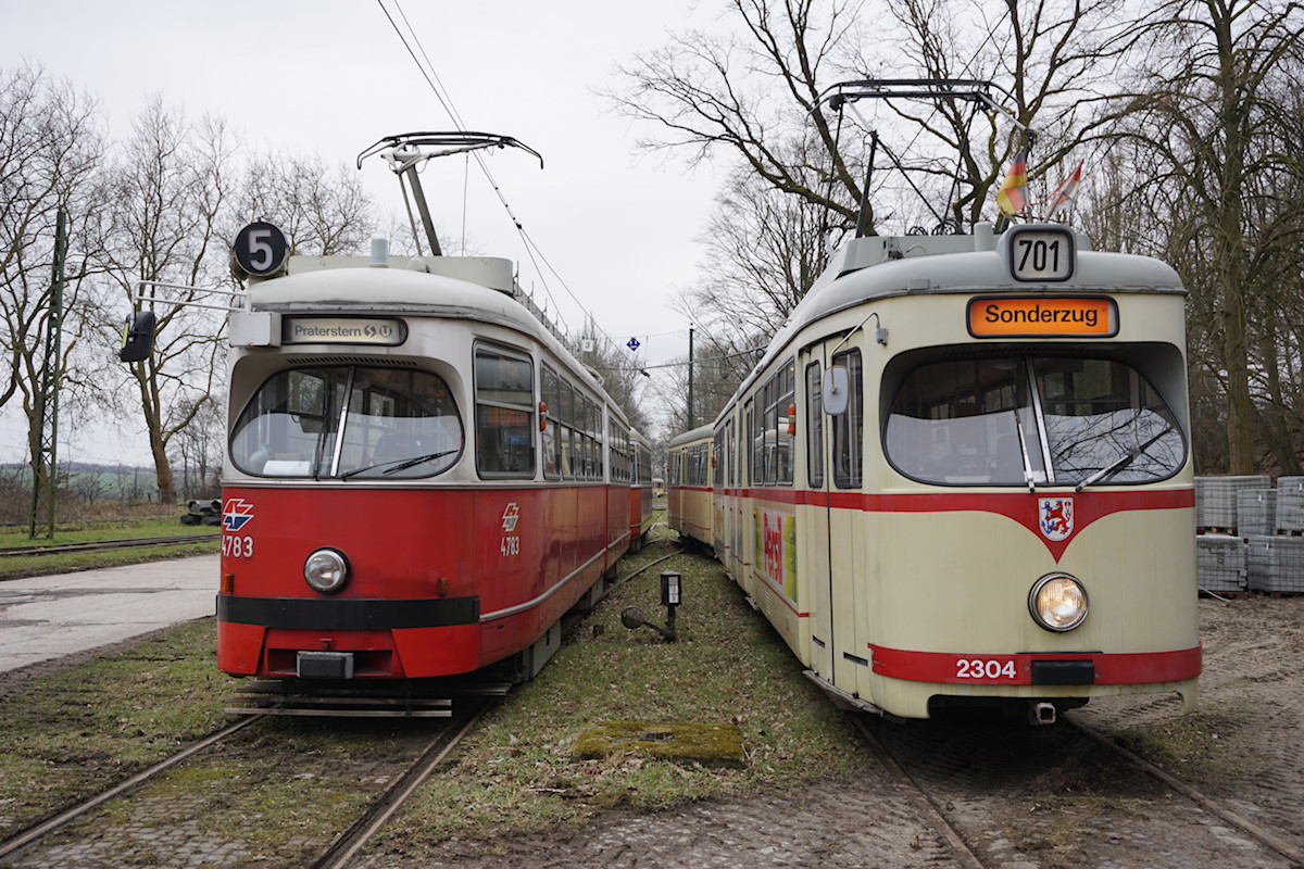 Веминген, SGP Type E1 № 4783; Веминген, Duewag GT6 № 2304