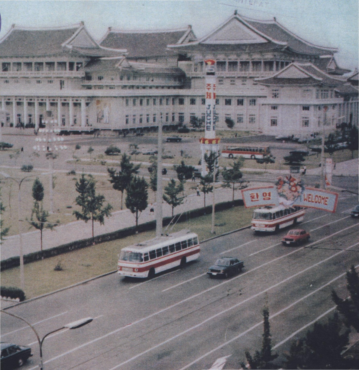 Пхеньян — Исторические фотографии — Троллейбус (1962-1991)
