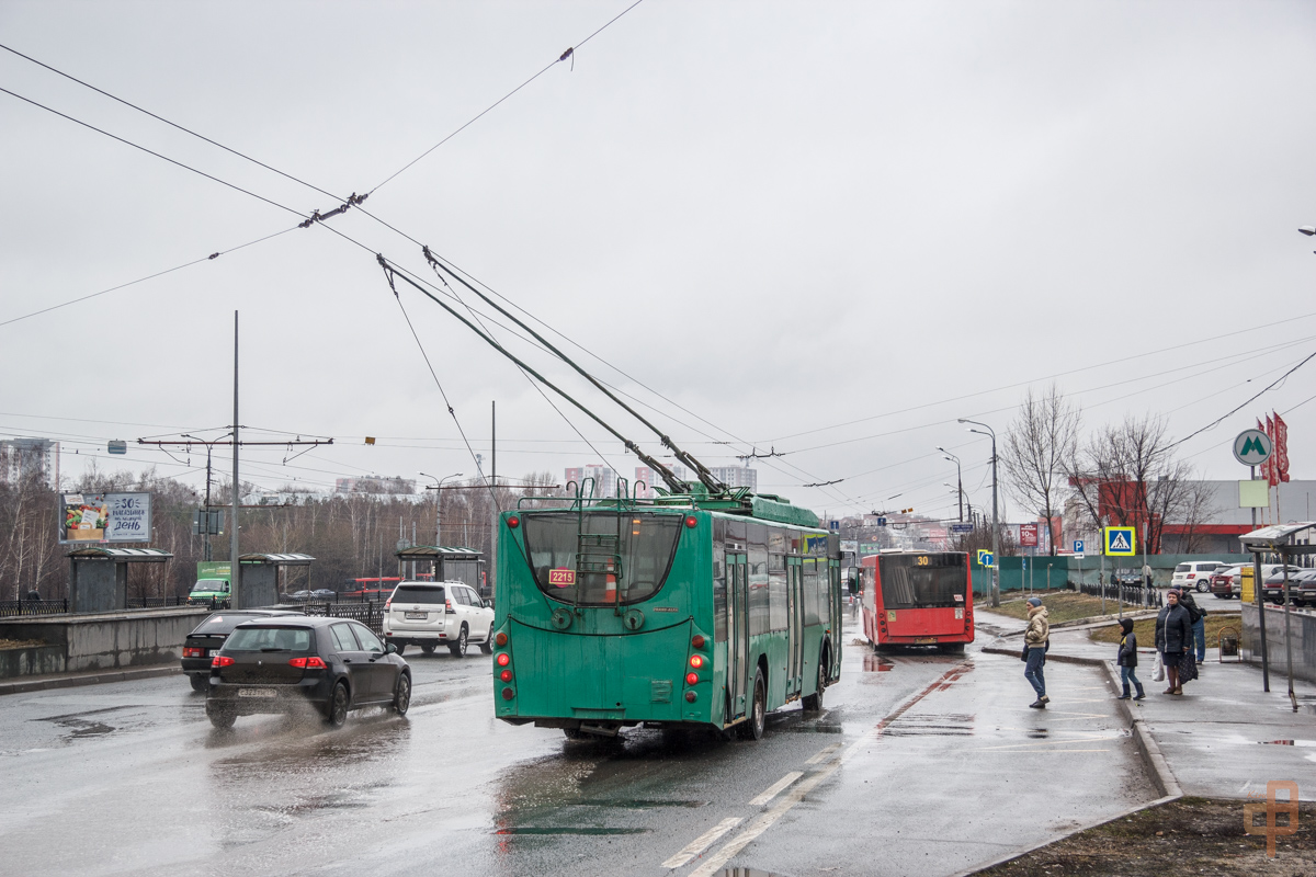 Казань, ВМЗ-5298.01 «Авангард» № 2215 Казань, ВМЗ-5298.01 «Авангард» № 2215