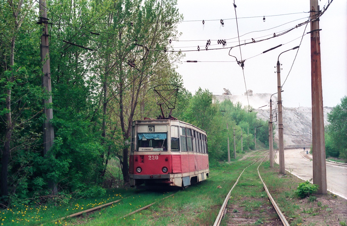 Makijivka, 71-605 (KTM-5M3) nr. 220; Makijivka — Photos by Stefan Spengler — 30.04.1999
